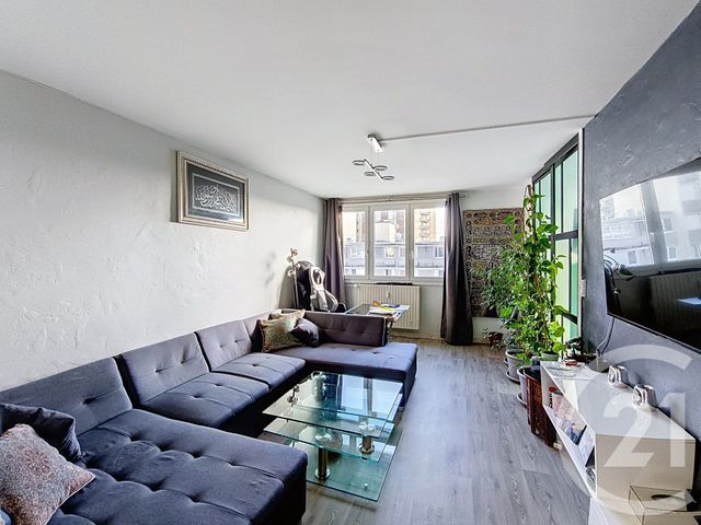 Appartement F3 à vendre - 3 pièces - 67.32 m2 - ST DENIS - 93 - ILE-DE-FRANCE - Century 21 Riva Immobilier