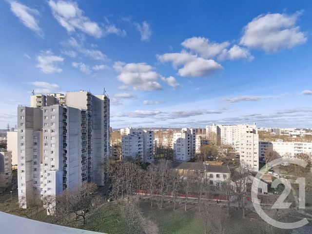 Appartement F3 à vendre - 3 pièces - 67.32 m2 - ST DENIS - 93 - ILE-DE-FRANCE - Century 21 Riva Immobilier