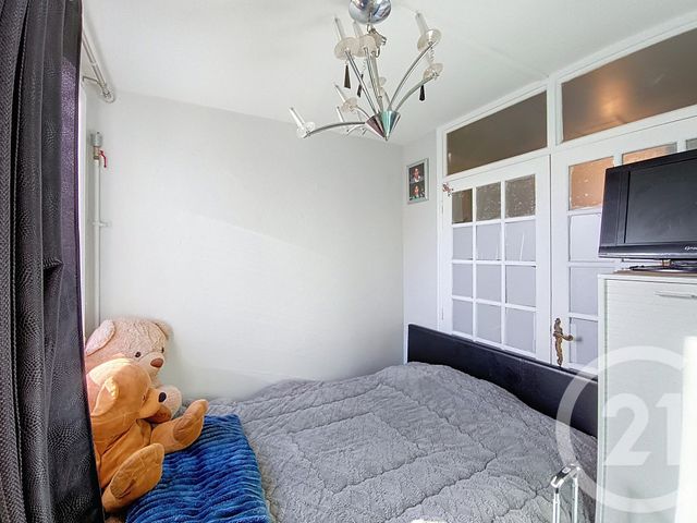 Appartement F3 à vendre - 3 pièces - 67.32 m2 - ST DENIS - 93 - ILE-DE-FRANCE - Century 21 Riva Immobilier