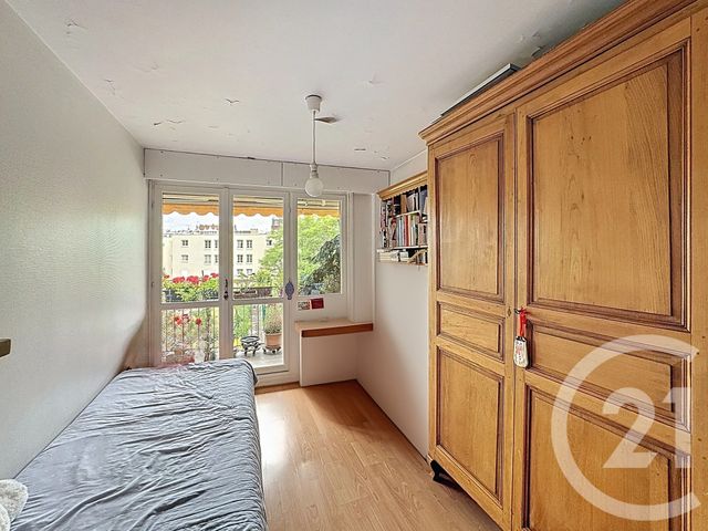 Appartement F4 à vendre - 4 pièces - 81.19 m2 - ST DENIS - 93 - ILE-DE-FRANCE - Century 21 Riva Immobilier