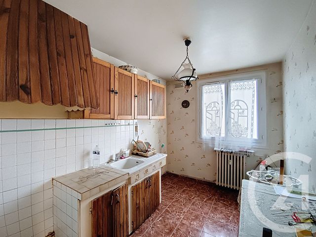 Afficher la photo en grand Appartement F2 à vendre - 2 pièces - 44.44 m2 - ST DENIS - 93 - ILE-DE-FRANCE - Century 21 Riva Immobilier