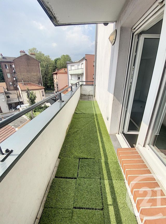 Appartement F3 à vendre - 3 pièces - 63.66 m2 - ST DENIS - 93 - ILE-DE-FRANCE - Century 21 Riva Immobilier Appartement F3 à vendre - 3 pièces - 63.66 m2 - ST DENIS - 93 - ILE-DE-FRANCE - Century 21 Riva Immobilier