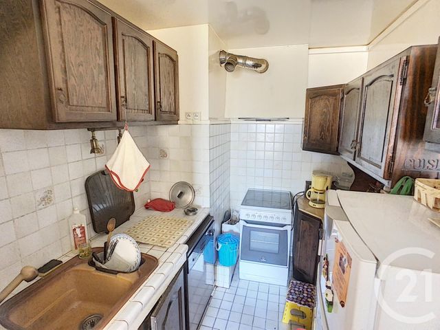 Appartement F2 à vendre - 2 pièces - 46.25 m2 - ST DENIS - 93 - ILE-DE-FRANCE - Century 21 Riva Immobilier Appartement F2 à vendre - 2 pièces - 46.25 m2 - ST DENIS - 93 - ILE-DE-FRANCE - Century 21 Riva Immobilier