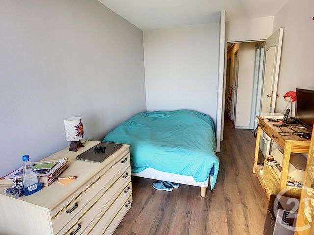 Appartement F2 à vendre - 2 pièces - 46.25 m2 - ST DENIS - 93 - ILE-DE-FRANCE - Century 21 Riva Immobilier Appartement F2 à vendre - 2 pièces - 46.25 m2 - ST DENIS - 93 - ILE-DE-FRANCE - Century 21 Riva Immobilier