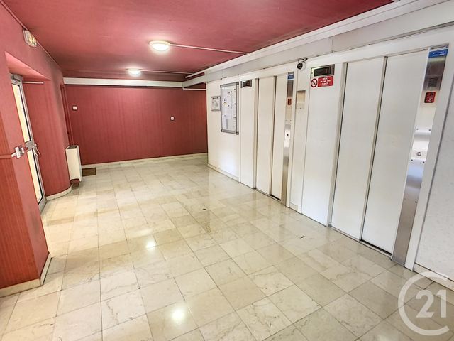 Appartement F2 à vendre - 2 pièces - 46.25 m2 - ST DENIS - 93 - ILE-DE-FRANCE - Century 21 Riva Immobilier Appartement F2 à vendre - 2 pièces - 46.25 m2 - ST DENIS - 93 - ILE-DE-FRANCE - Century 21 Riva Immobilier