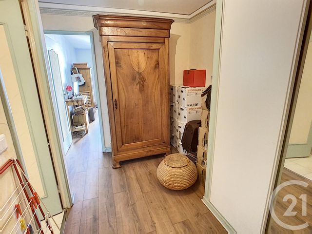 Appartement F2 à vendre - 2 pièces - 46.25 m2 - ST DENIS - 93 - ILE-DE-FRANCE - Century 21 Riva Immobilier Appartement F2 à vendre - 2 pièces - 46.25 m2 - ST DENIS - 93 - ILE-DE-FRANCE - Century 21 Riva Immobilier
