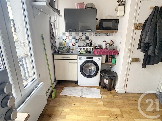 Afficher la photo en grand Appartement F2 à vendre - 2 pièces - 24.63 m2 - ST DENIS - 93 - ILE-DE-FRANCE - Century 21 Riva Immobilier