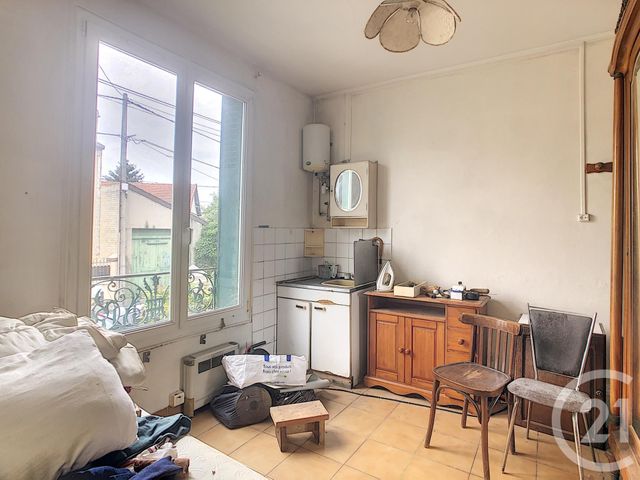 Afficher la photo en grand maison à vendre - 9 pièces - 128.0 m2 - ST DENIS - 93 - ILE-DE-FRANCE - Century 21 Riva Immobilier