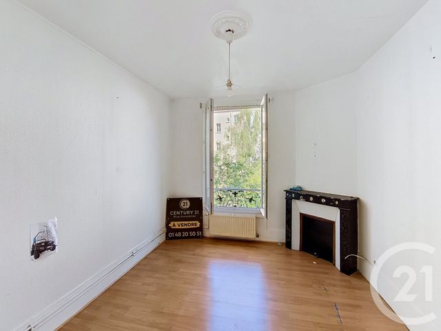 Appartement F2 à vendre - 2 pièces - 37.44 m2 - ST DENIS - 93 - ILE-DE-FRANCE - Century 21 Riva Immobilier