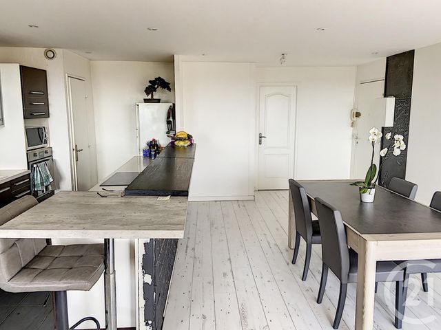 Afficher la photo en grand Appartement F5 à vendre - 5 pièces - 102.0 m2 - L ILE ST DENIS - 93 - ILE-DE-FRANCE - Century 21 Riva Immobilier