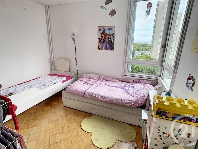 Appartement F4 à vendre - 4 pièces - 79.23 m2 - ST DENIS - 93 - ILE-DE-FRANCE - Century 21 Riva Immobilier Appartement F4 à vendre - 4 pièces - 79.23 m2 - ST DENIS - 93 - ILE-DE-FRANCE - Century 21 Riva Immobilier