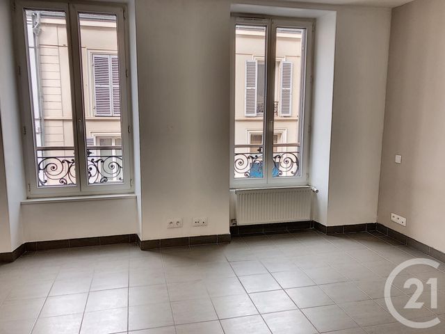 Appartement T1 à louer - 1 pièce - 29.0 m2 - ST DENIS - 93 - ILE-DE-FRANCE - Century 21 Riva Immobilier Appartement T1 à louer - 1 pièce - 29.0 m2 - ST DENIS - 93 - ILE-DE-FRANCE - Century 21 Riva Immobilier