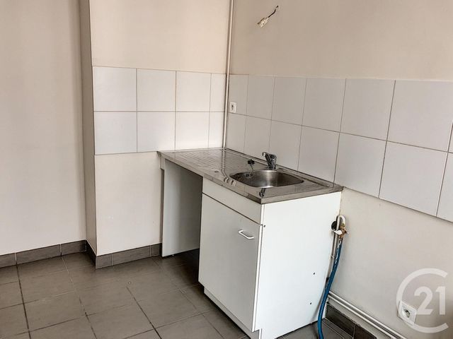 Appartement T1 à louer - 1 pièce - 29.0 m2 - ST DENIS - 93 - ILE-DE-FRANCE - Century 21 Riva Immobilier Appartement T1 à louer - 1 pièce - 29.0 m2 - ST DENIS - 93 - ILE-DE-FRANCE - Century 21 Riva Immobilier