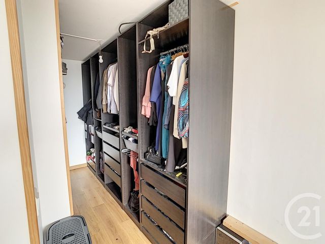 Afficher la photo en grand Appartement F5 à vendre - 5 pièces - 119.47 m2 - ST DENIS - 93 - ILE-DE-FRANCE - Century 21 Riva Immobilier