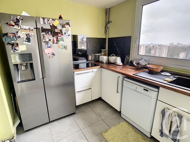 Afficher la photo en grand Appartement F5 à vendre - 5 pièces - 119.47 m2 - ST DENIS - 93 - ILE-DE-FRANCE - Century 21 Riva Immobilier