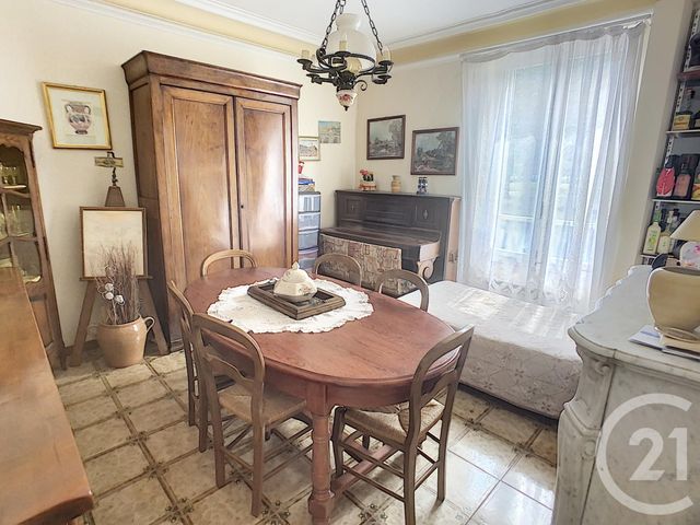 Afficher la photo en grand Appartement F4 à vendre - 4 pièces - 78.02 m2 - ST DENIS - 93 - ILE-DE-FRANCE - Century 21 Riva Immobilier