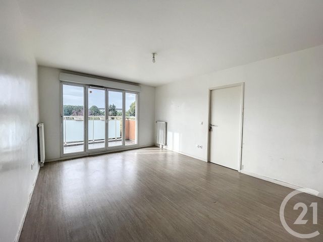 Appartement F3 à vendre - 3 pièces - 55.36 m2 - ST DENIS - 93 - ILE-DE-FRANCE - Century 21 Riva Immobilier