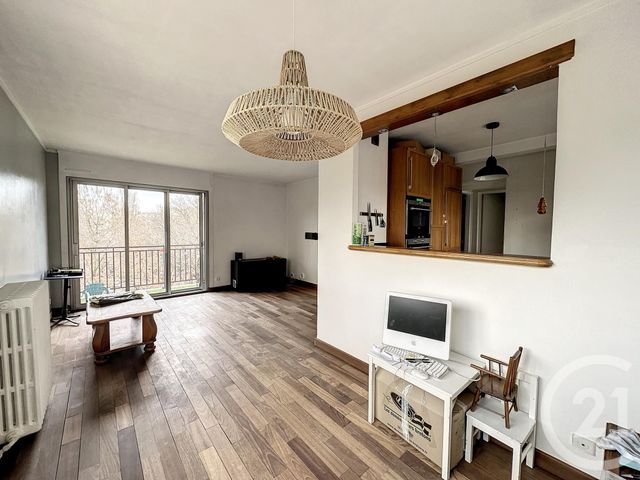 Appartement F3 à vendre - 3 pièces - 67.65 m2 - ST DENIS - 93 - ILE-DE-FRANCE - Century 21 Riva Immobilier