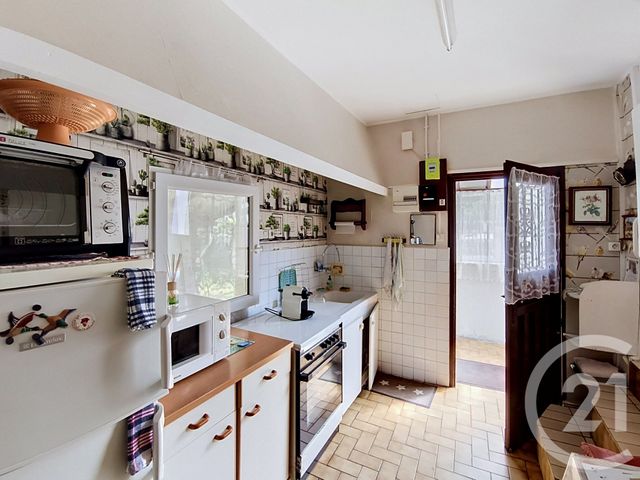 maison à vendre - 2 pièces - 30.77 m2 - ST DENIS - 93 - ILE-DE-FRANCE - Century 21 Riva Immobilier