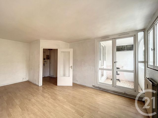 Appartement F2 à vendre - 2 pièces - 43,12 m2 - St Denis - 93 - ILE-DE-FRANCE