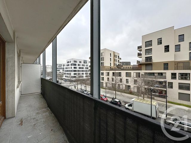 Afficher la photo en grand Appartement F4 à vendre - 4 pièces - 72.55 m2 - ST DENIS - 93 - ILE-DE-FRANCE - Century 21 Riva Immobilier