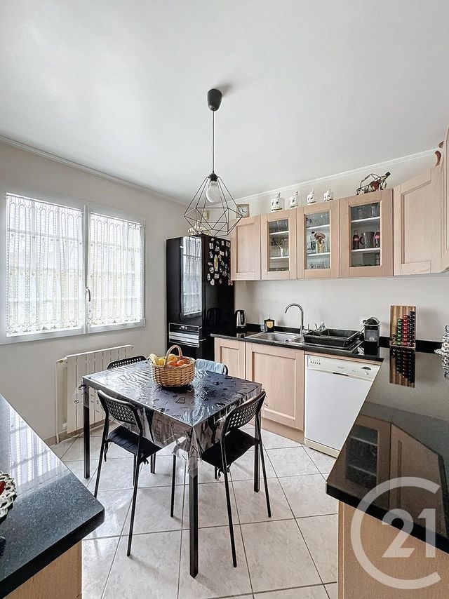 maison à vendre - 5 pièces - 91.6 m2 - ST DENIS - 93 - ILE-DE-FRANCE - Century 21 Riva Immobilier