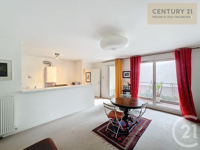 Appartement F3 à vendre - 3 pièces - 68.7 m2 - L ILE ST DENIS - 93 - ILE-DE-FRANCE - Century 21 Riva Immobilier