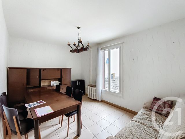 maison - ST DENIS - 93