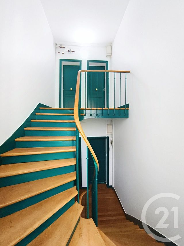 Appartement F4 à vendre - 4 pièces - 55.59 m2 - ST DENIS - 93 - ILE-DE-FRANCE - Century 21 Riva Immobilier