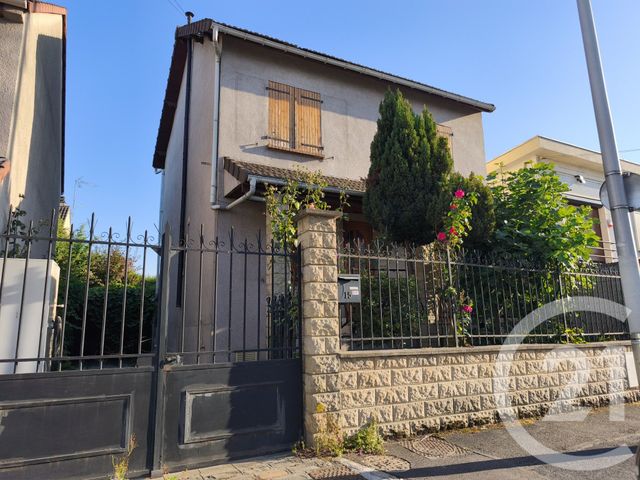 maison - ST DENIS - 93