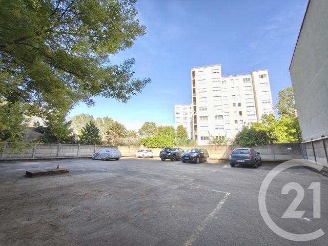 Appartement F2 à vendre - 2 pièces - 43.5 m2 - ST DENIS - 93 - ILE-DE-FRANCE - Century 21 Riva Immobilier
