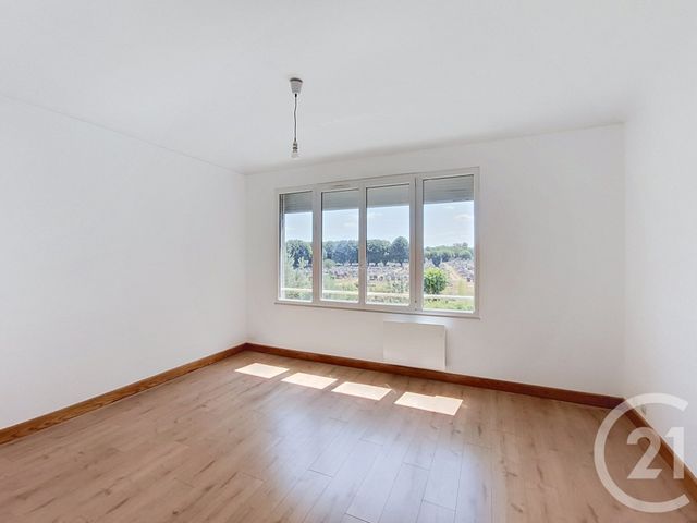 Appartement F3 à louer ST DENIS