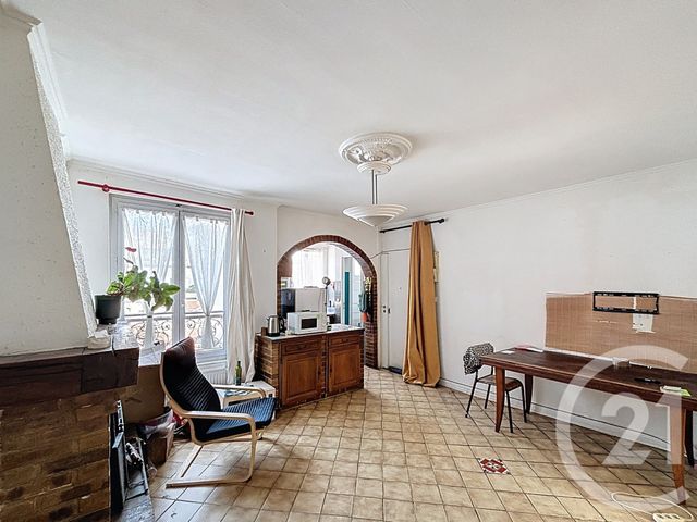 Appartement F3 à vendre - 3 pièces - 41.1 m2 - ST DENIS - 93 - ILE-DE-FRANCE - Century 21 Riva Immobilier