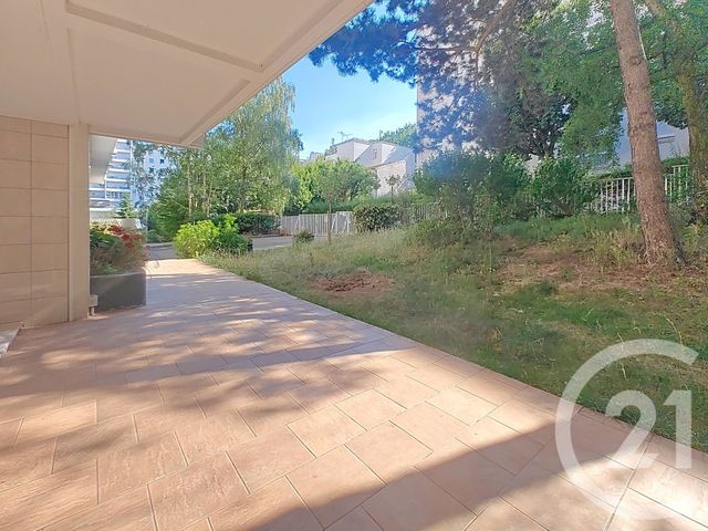 Appartement F1 à vendre - 1 pièce - 27.44 m2 - PARIS - 75020 - ILE-DE-FRANCE - Century 21 Riva Immobilier