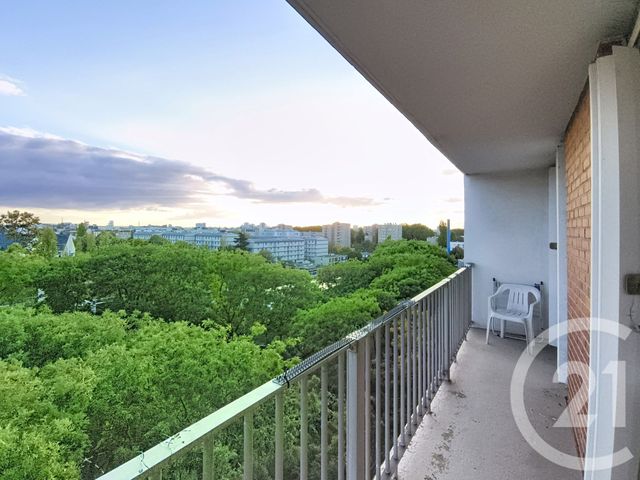 Appartement F5 à vendre - 5 pièces - 121.51 m2 - ST DENIS - 93 - ILE-DE-FRANCE - Century 21 Riva Immobilier