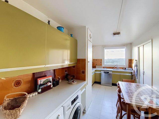 Appartement F5 à vendre - 5 pièces - 121.51 m2 - ST DENIS - 93 - ILE-DE-FRANCE - Century 21 Riva Immobilier