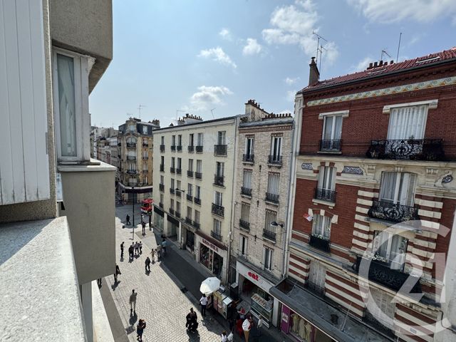 Appartement F2 bis à vendre - 2 pièces - 60.42 m2 - ST DENIS - 93 - ILE-DE-FRANCE - Century 21 Riva Immobilier