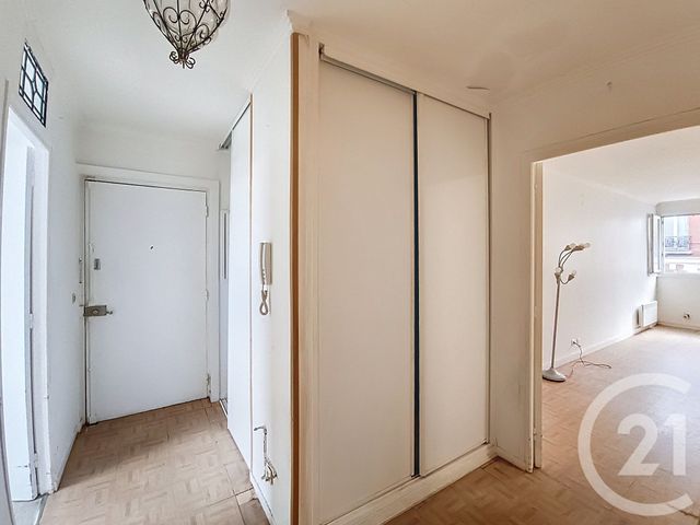 Appartement F2 bis à vendre - 2 pièces - 60.42 m2 - ST DENIS - 93 - ILE-DE-FRANCE - Century 21 Riva Immobilier