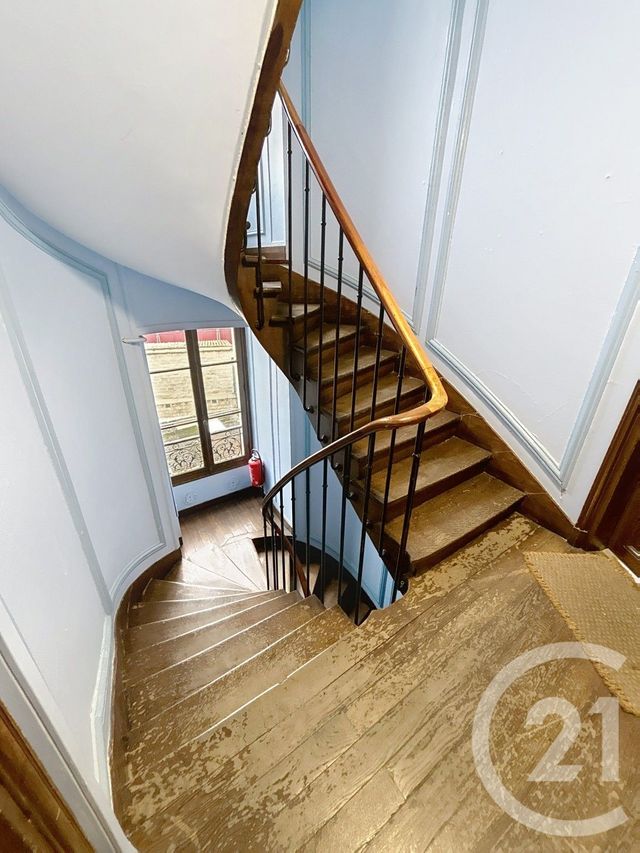 Appartement F2 à louer - 2 pièces - 56.1 m2 - ST DENIS - 93 - ILE-DE-FRANCE - Century 21 Riva Immobilier