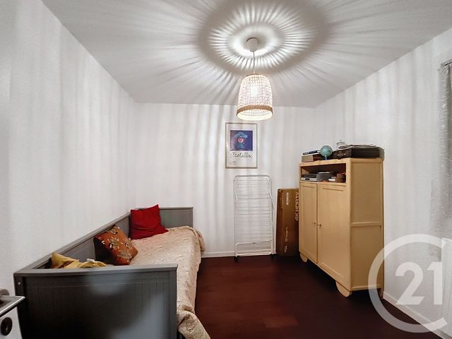 Appartement F3 à vendre - 3 pièces - 58.25 m2 - ST DENIS - 93 - ILE-DE-FRANCE - Century 21 Riva Immobilier