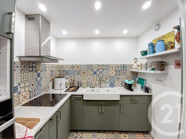 Appartement F3 à vendre - 3 pièces - 58.25 m2 - ST DENIS - 93 - ILE-DE-FRANCE - Century 21 Riva Immobilier