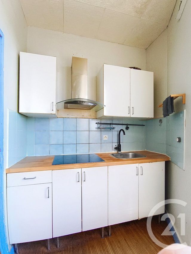 Appartement F2 à vendre - 2 pièces - 32.07 m2 - ST DENIS - 93 - ILE-DE-FRANCE - Century 21 Riva Immobilier