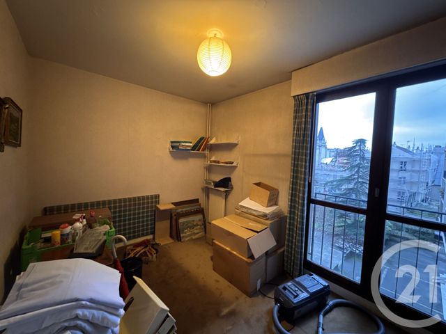 Appartement F2 à vendre - 2 pièces - 42.63 m2 - ST DENIS - 93 - ILE-DE-FRANCE - Century 21 Riva Immobilier