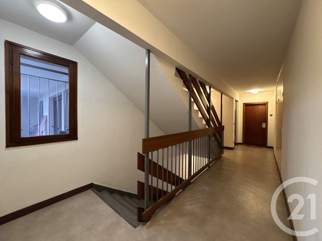 Appartement F2 à vendre - 2 pièces - 42.63 m2 - ST DENIS - 93 - ILE-DE-FRANCE - Century 21 Riva Immobilier