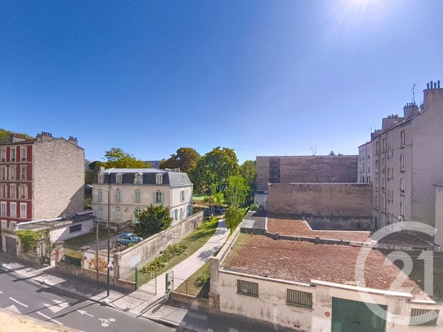 Appartement F3 à vendre - 3 pièces - 69.26 m2 - ST DENIS - 93 - ILE-DE-FRANCE - Century 21 Riva Immobilier