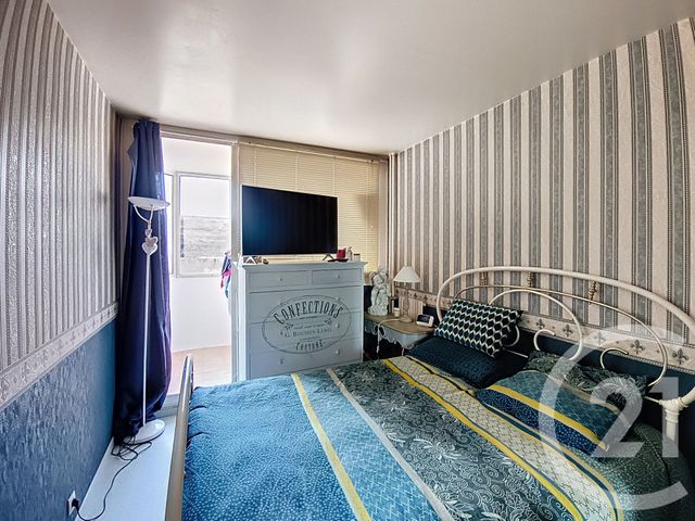 Appartement F3 à vendre - 3 pièces - 69.26 m2 - ST DENIS - 93 - ILE-DE-FRANCE - Century 21 Riva Immobilier