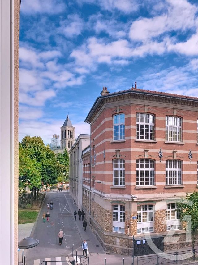 Appartement F3 à vendre - 3 pièces - 67.26 m2 - ST DENIS - 93 - ILE-DE-FRANCE - Century 21 Riva Immobilier