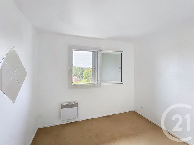 Appartement F2 à vendre - 2 pièces - 40.73 m2 - DUGNY - 93 - ILE-DE-FRANCE - Century 21 Riva Immobilier