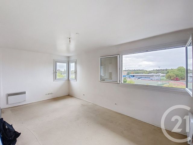 Appartement F2 à vendre - 2 pièces - 40.73 m2 - DUGNY - 93 - ILE-DE-FRANCE - Century 21 Riva Immobilier