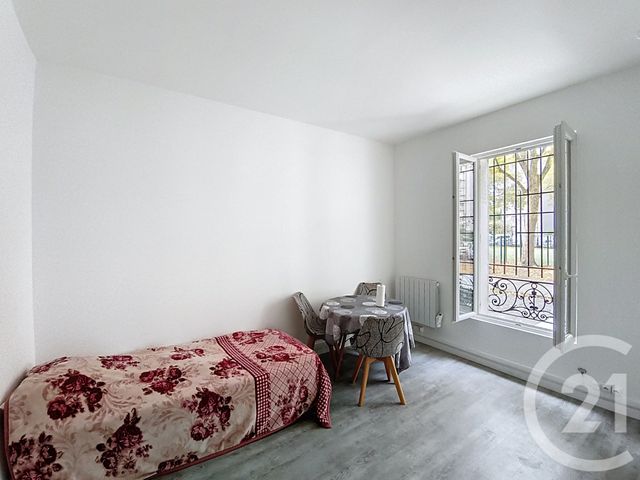 Afficher la photo en grand Appartement Studio à vendre - 1 pièce - 18.81 m2 - ST DENIS - 93 - ILE-DE-FRANCE - Century 21 Riva Immobilier